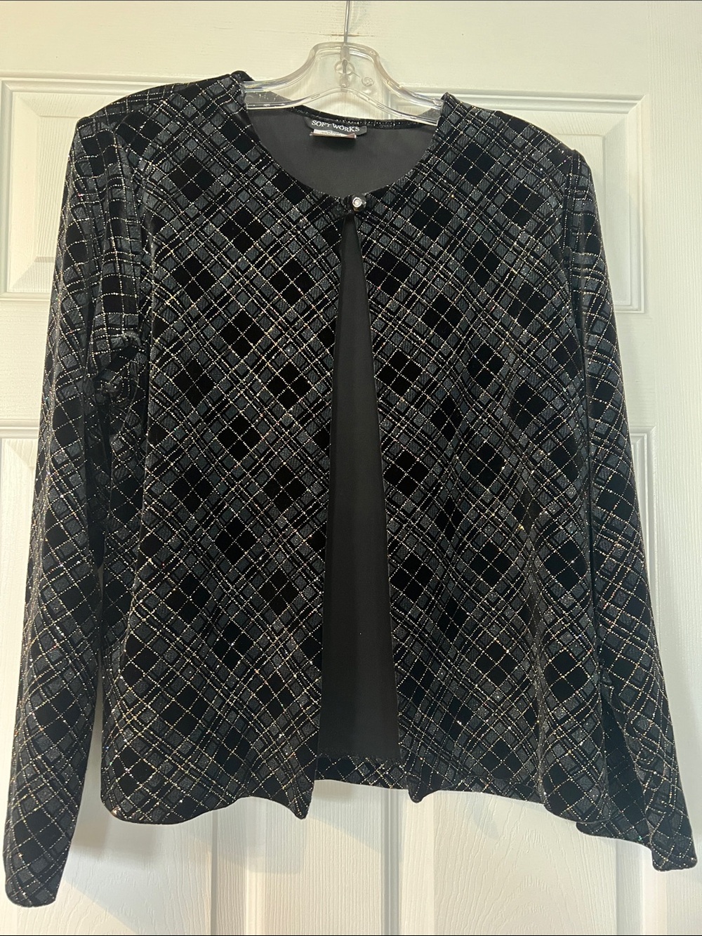Elegant Black Metallic-Accented Open Blazer